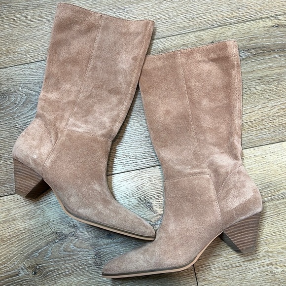 NWOB Lucky Brand Fukko Light Brown Suede Mid Calf Boots 38.5/8M - Picture 2 of 7